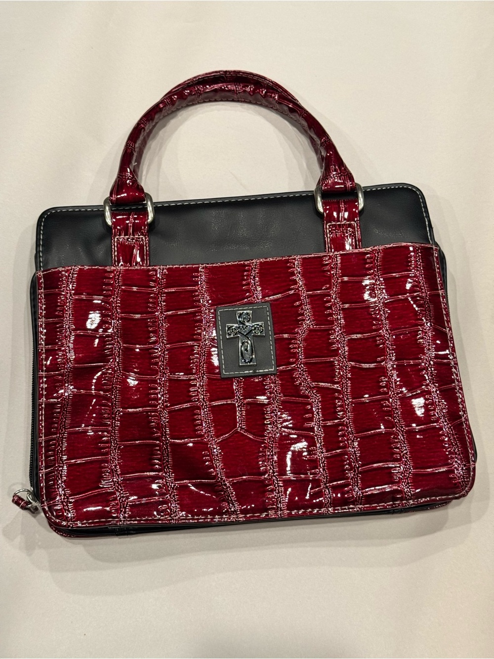 Christian Art Gifts iPad Notebook Folder Holder Case Red Alligator Leather Style